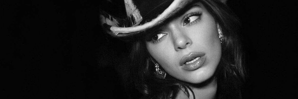 kendall jenner archive's banner