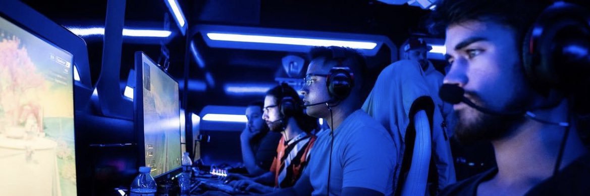 calph0n's profile banner image