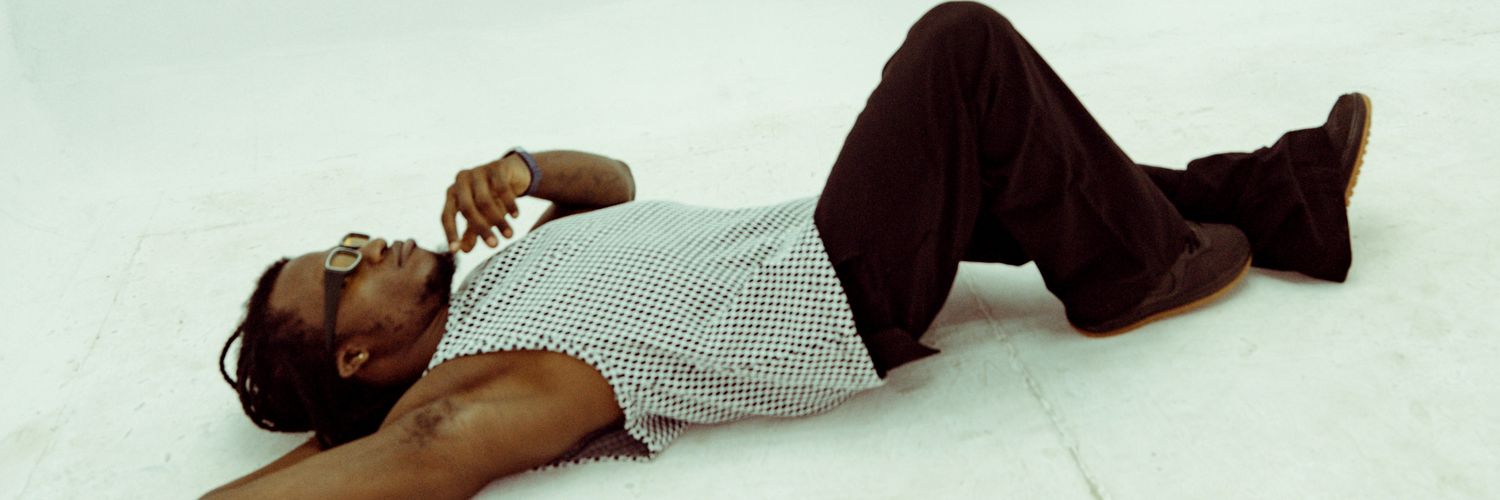Giftleen's profile banner image