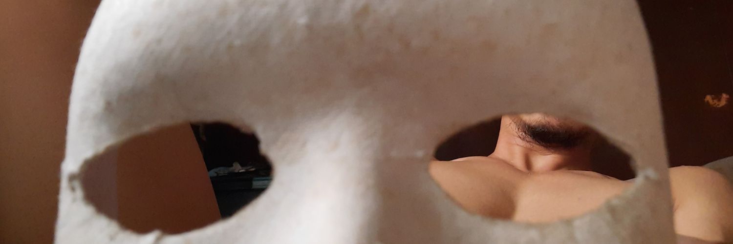 J banner