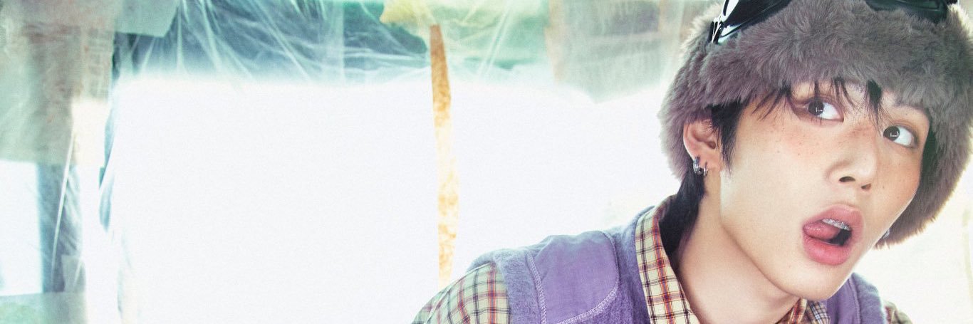 ⊹ banner