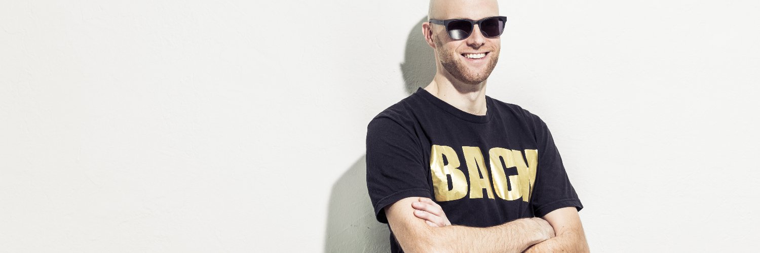 Jonny Sells 🇬🇧🇪🇺🇨🇭 banner