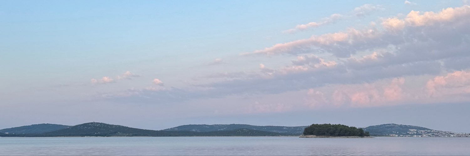 juncaz's profile banner image
