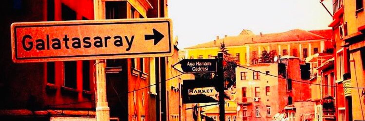 ROBERTO❤️💛 banner