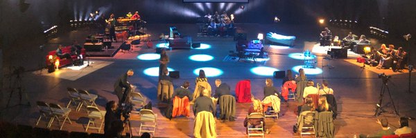 PodiumT Profile Banner