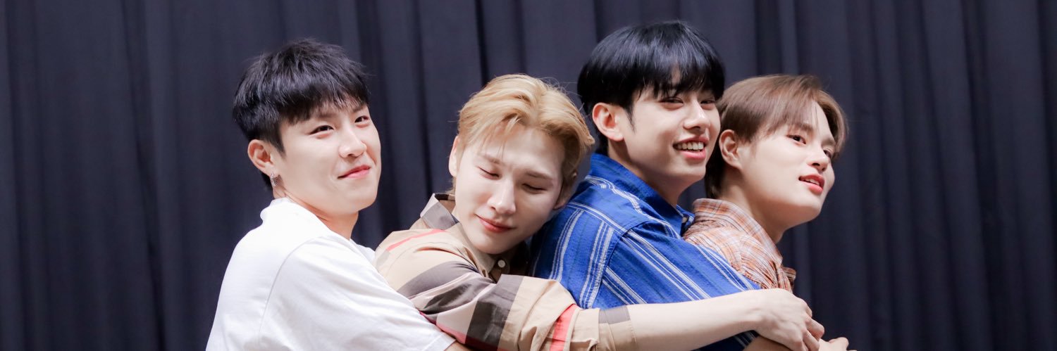 シ 러워워 💜 banner