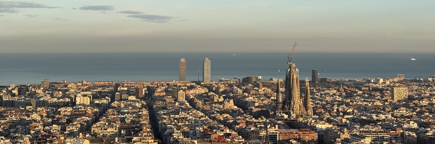 román garcia banner