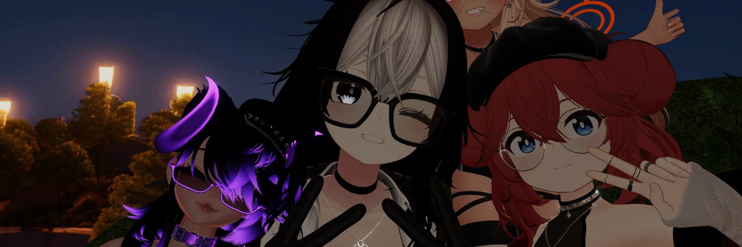 Tsuki banner