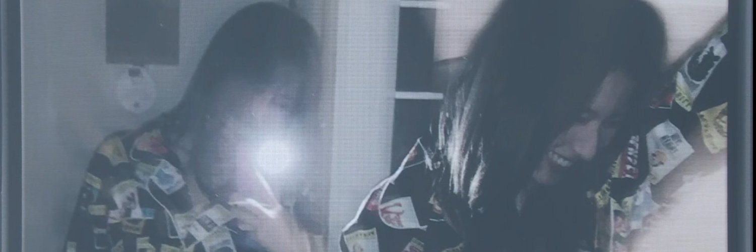 mohyoszn's profile banner image