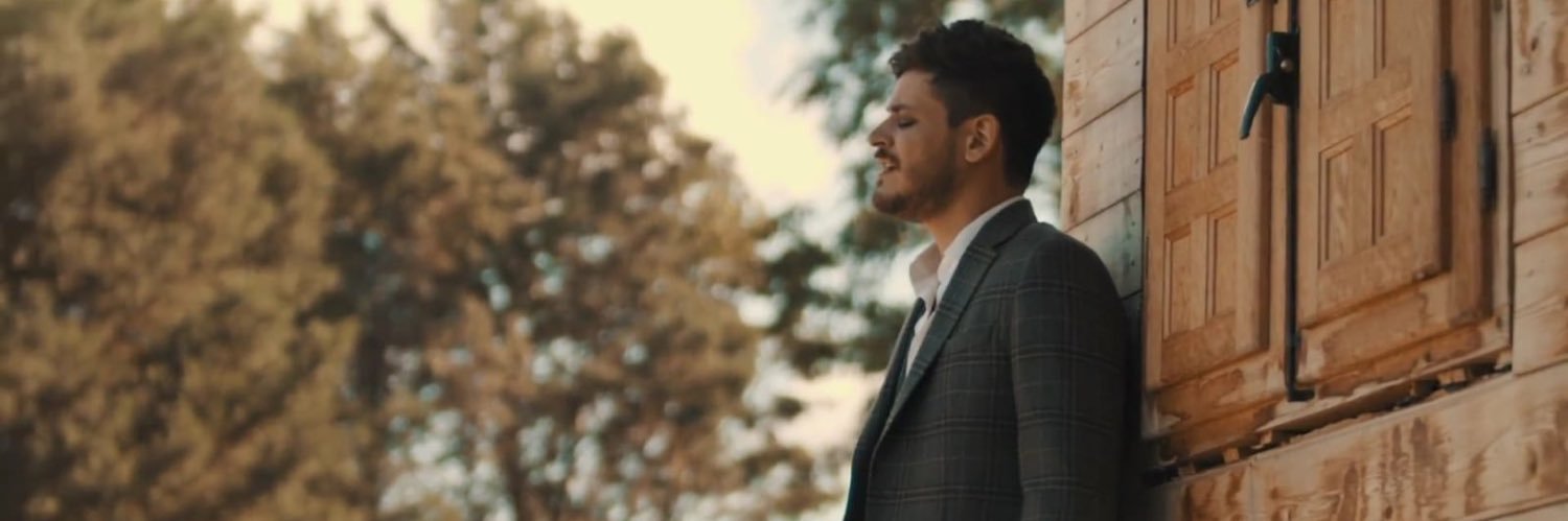 danitmlnsn's profile banner image