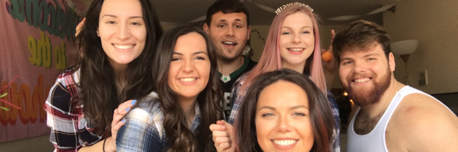 A8URNS's profile banner image