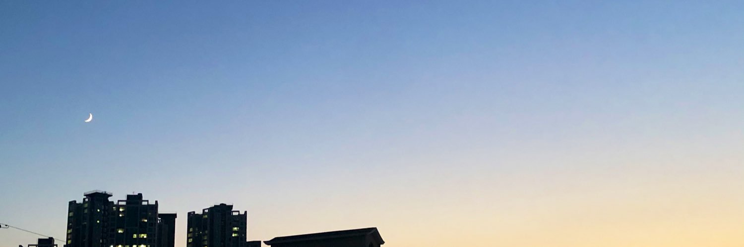 naemnaem__'s profile banner image