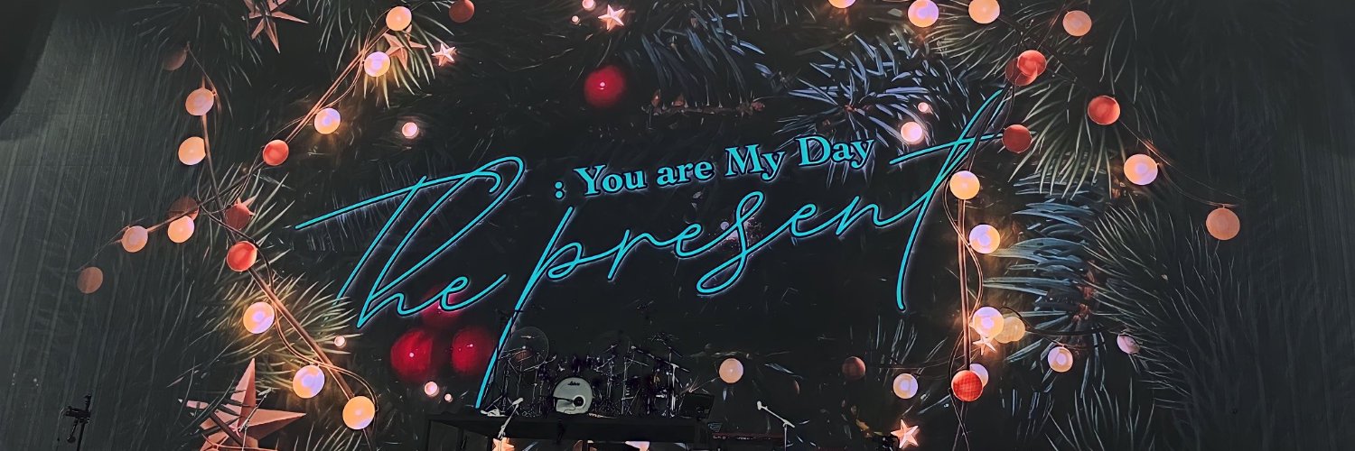 moonrize_'s profile banner image