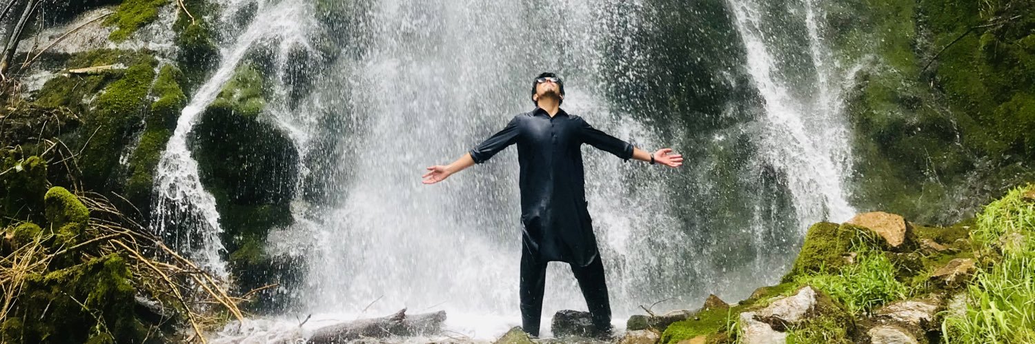 alywazeer11's profile banner image