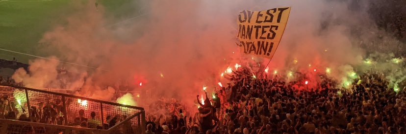 Le M banner