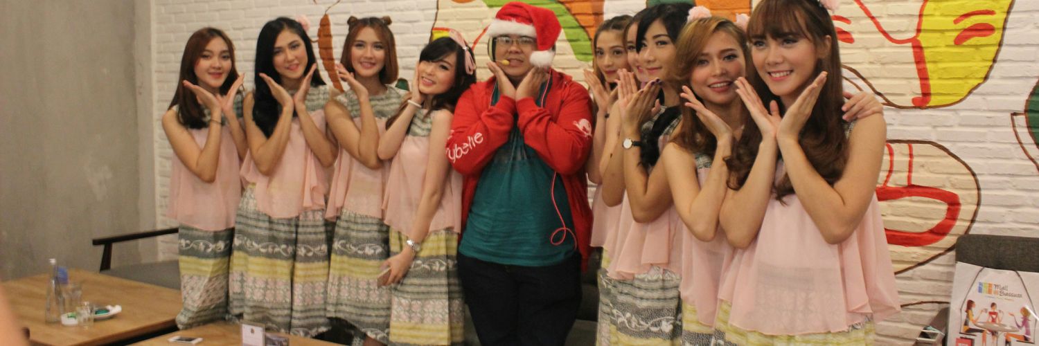 Santa Chibi banner