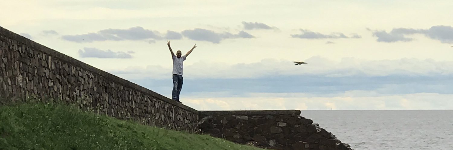 RoberSalgado's profile banner image