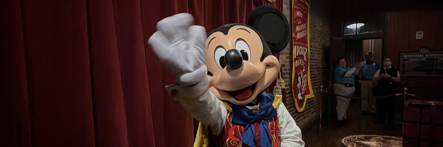 bebella ex-funcionária do Mickey🐭💋 banner