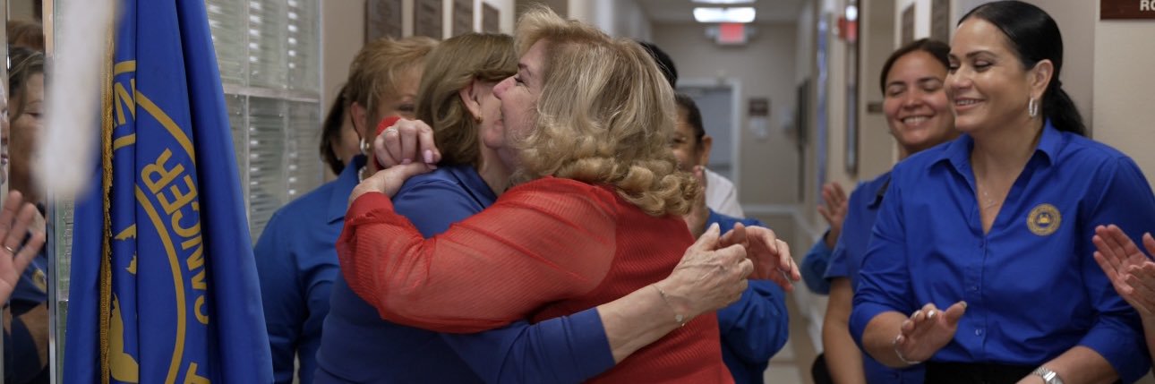 Liga Contra Cancer banner