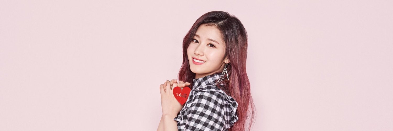 riekrn21's profile banner image