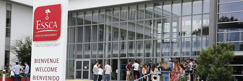 ESSCA Campus d'Angers banner