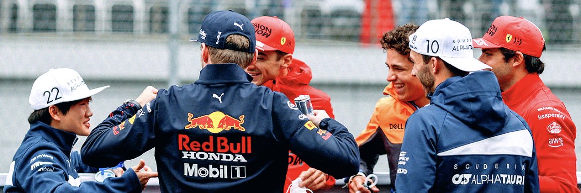 f1chica's profile banner image