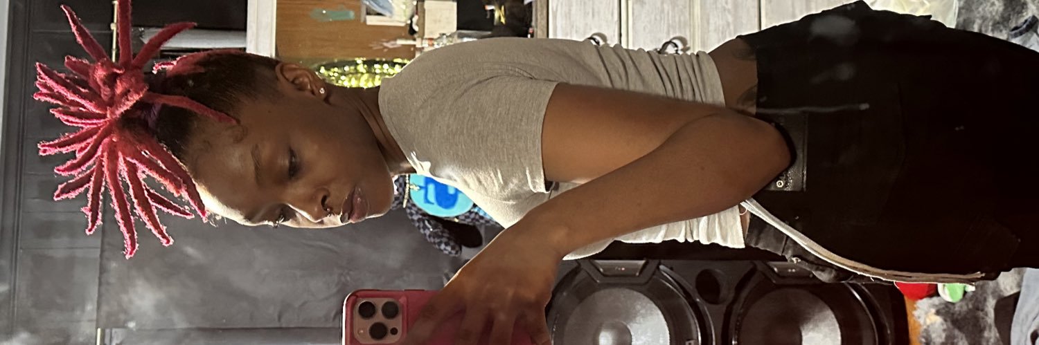 aniyaahh_'s profile banner image