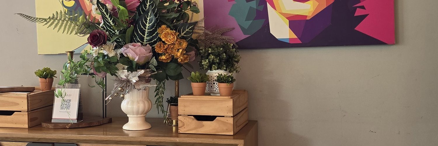 themellyberry's profile banner image