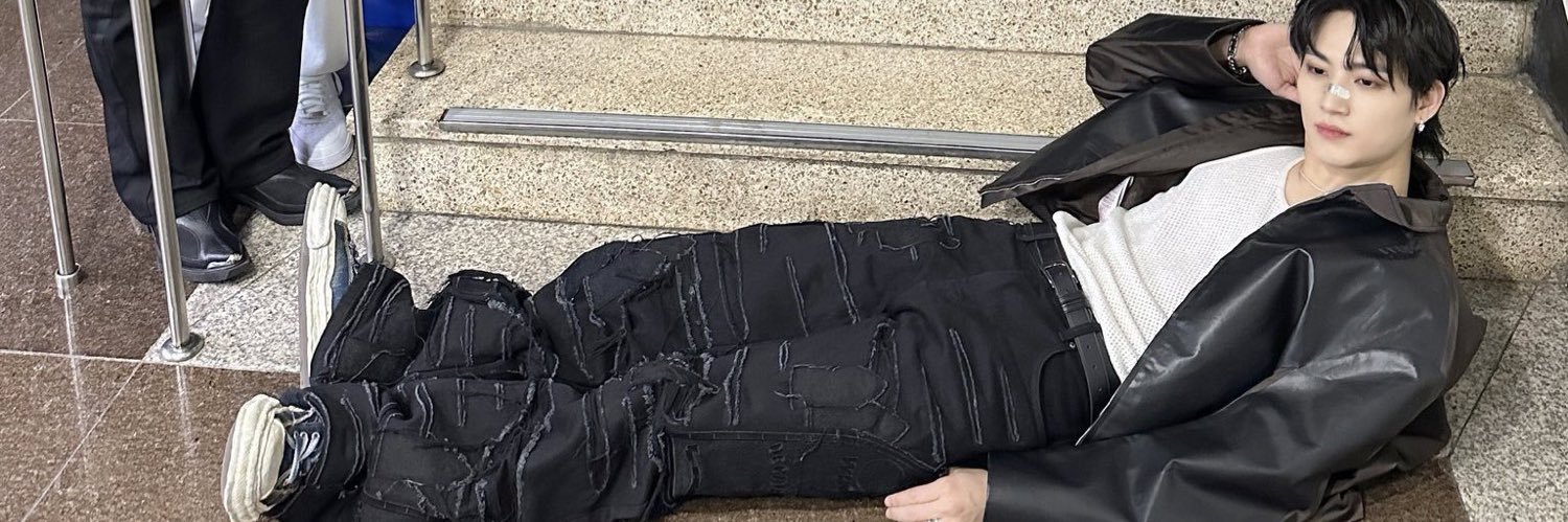 Angel ᥫ᭡ banner