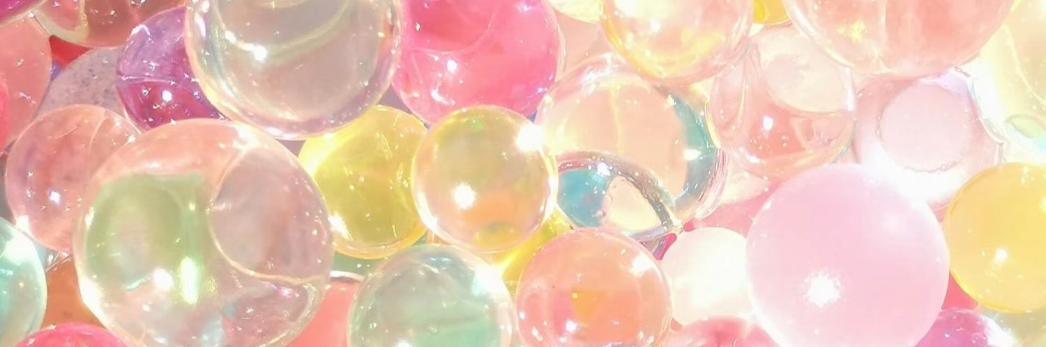 yxchen19's profile banner image
