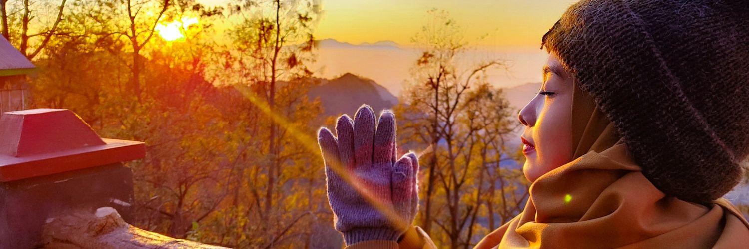 SarahAuliaNovi2's profile banner image