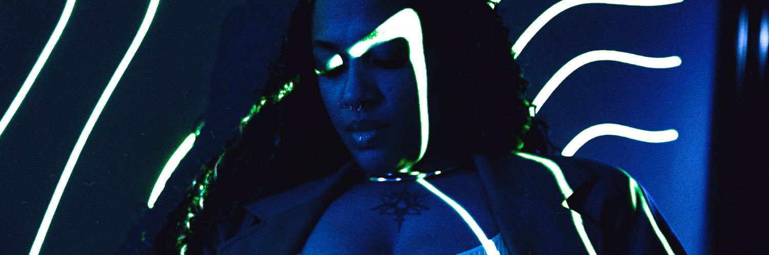 Jacqueline Constance banner