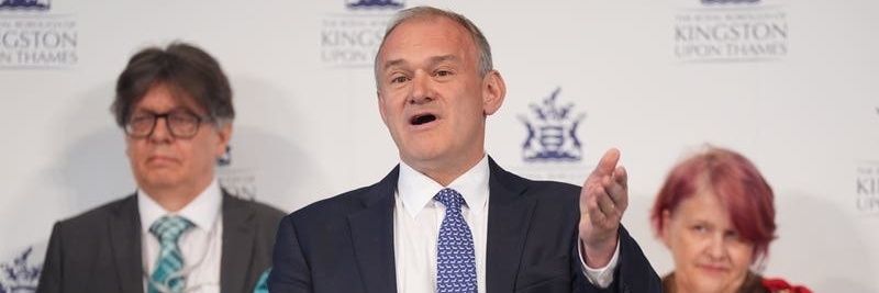 Mark Fox banner