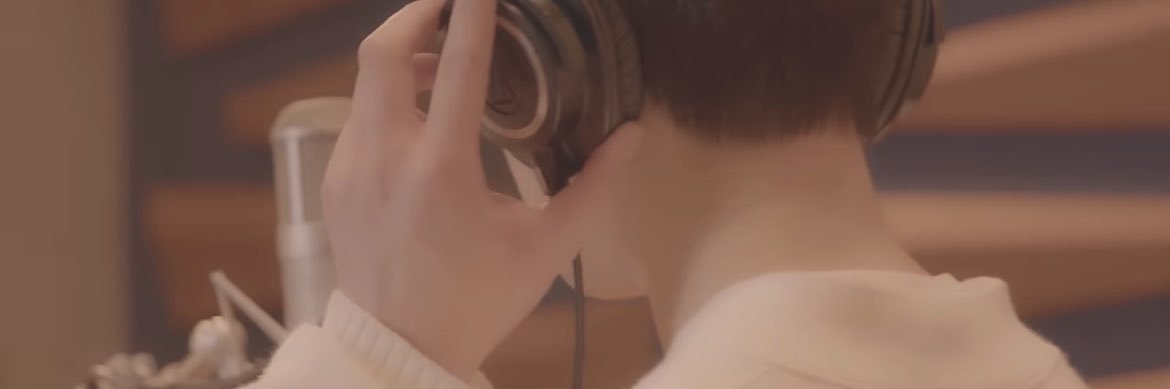 \ 𝚊 𝚢 𝚞 / banner