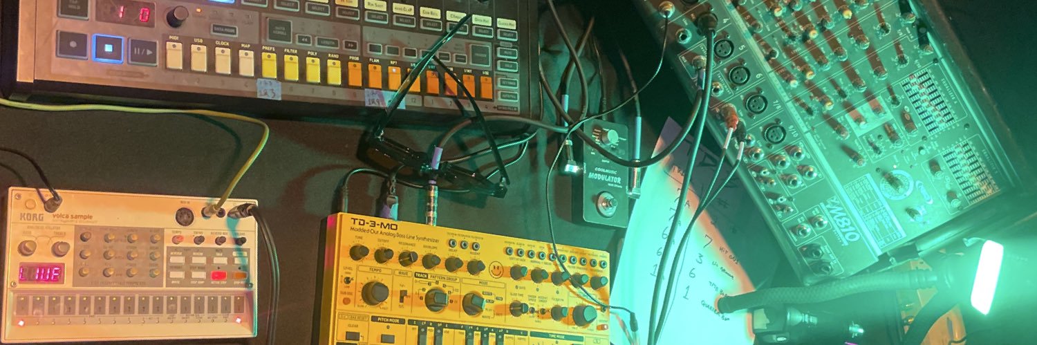 TRILLHARMONICS banner