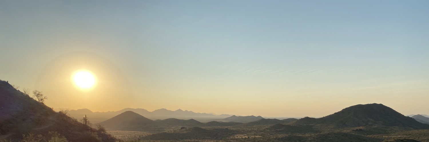 dianainaz's profile banner image