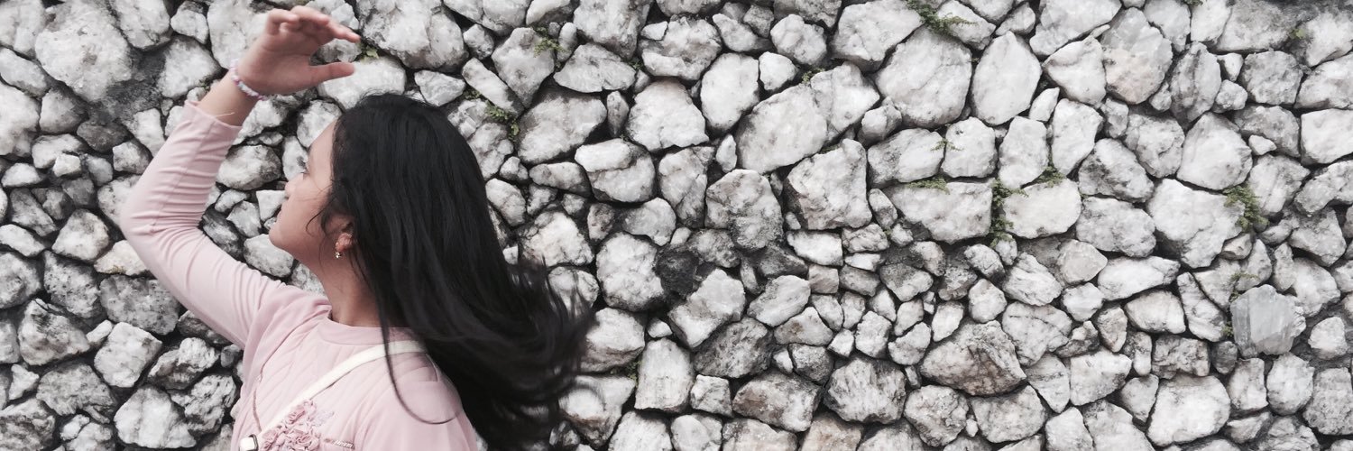 TiaraaAmandaa's profile banner image