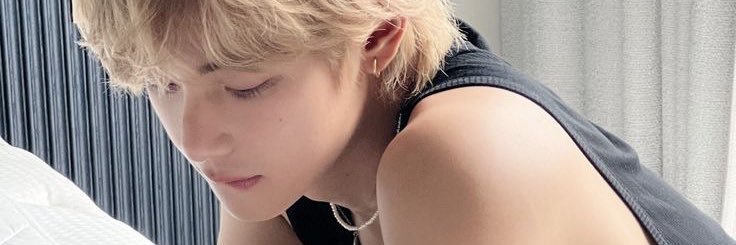 rie banner