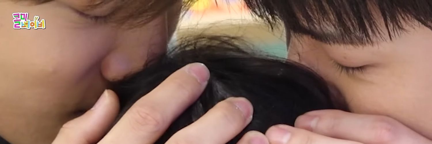 Ninihunii's profile banner image