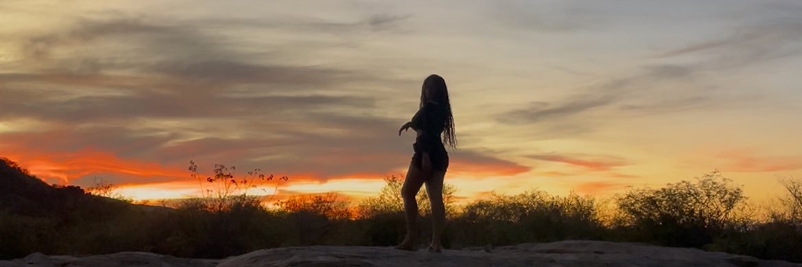 Alana Mayara banner