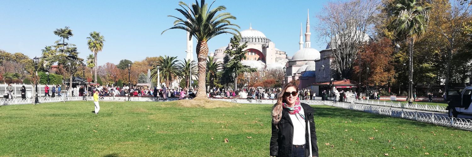 Lady Cronopia 🇪🇨 banner