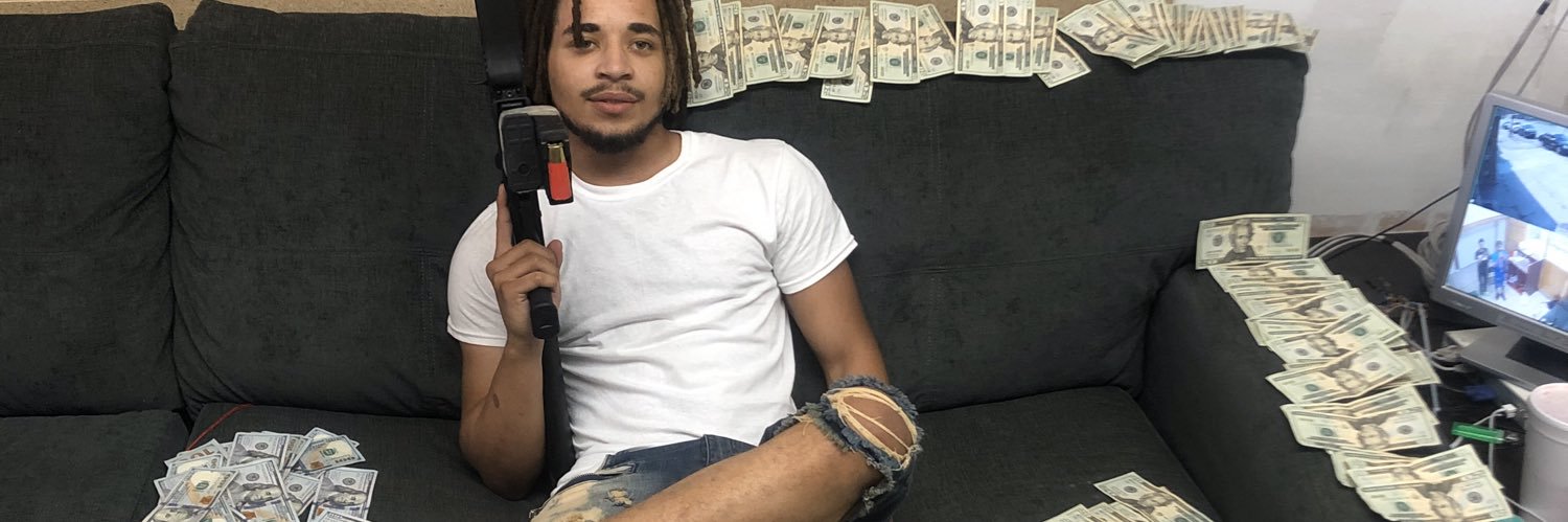 CharismaXO's profile banner image