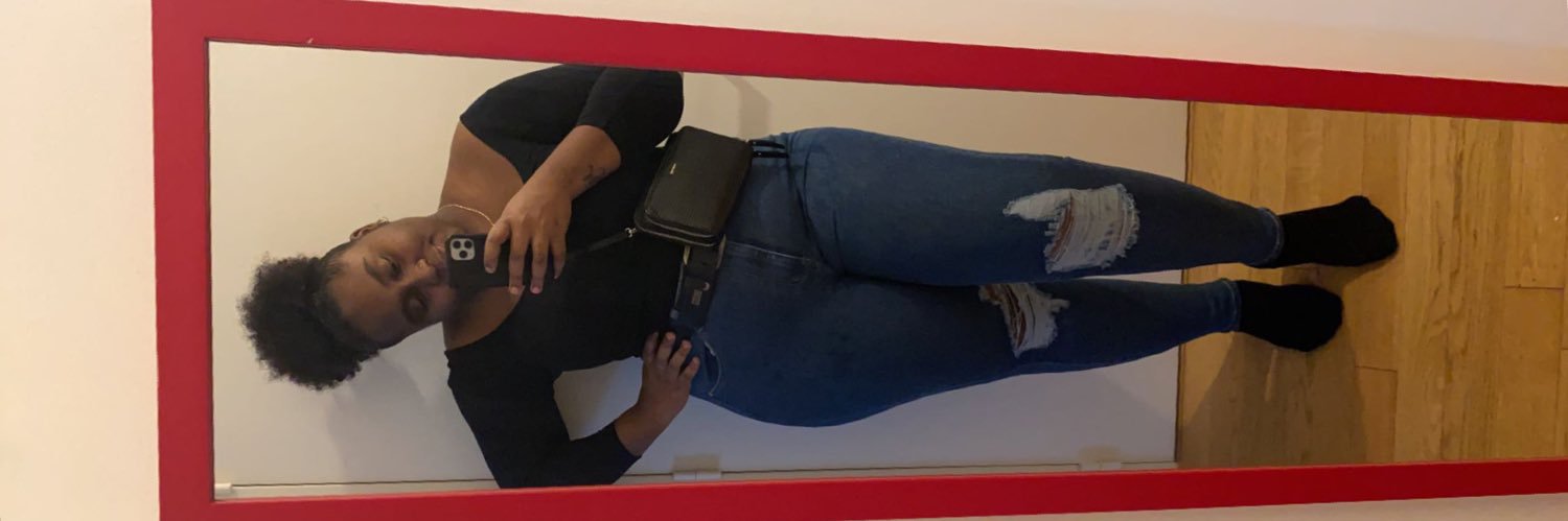 Lasweetliily's profile banner image