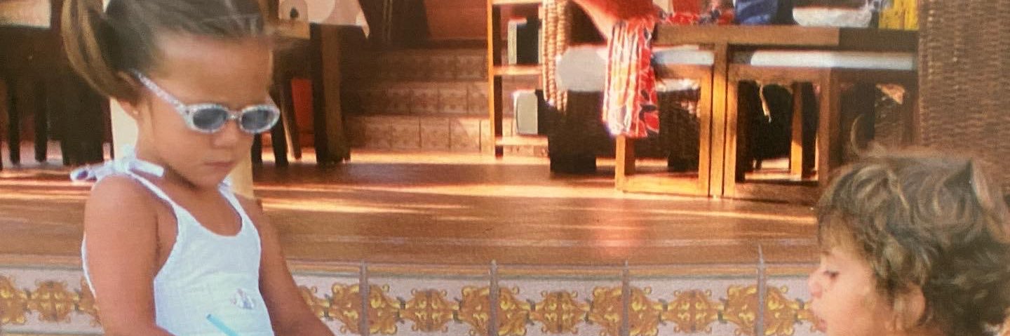 lolafaabra's profile banner image