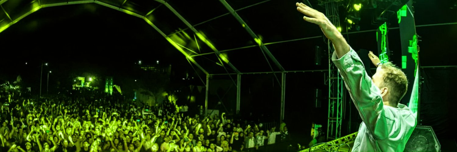 itslukebond's profile banner image