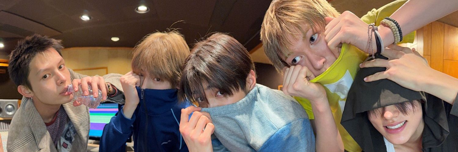 𐙚 kei ⋆ 🩰 | #GREENGREEN banner