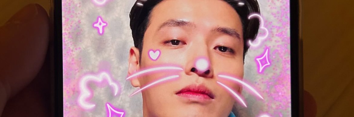 xoxees's profile banner image