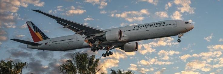 Mighty graphics studio banner