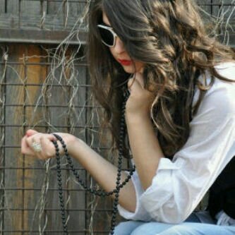 b39602591's profile banner image