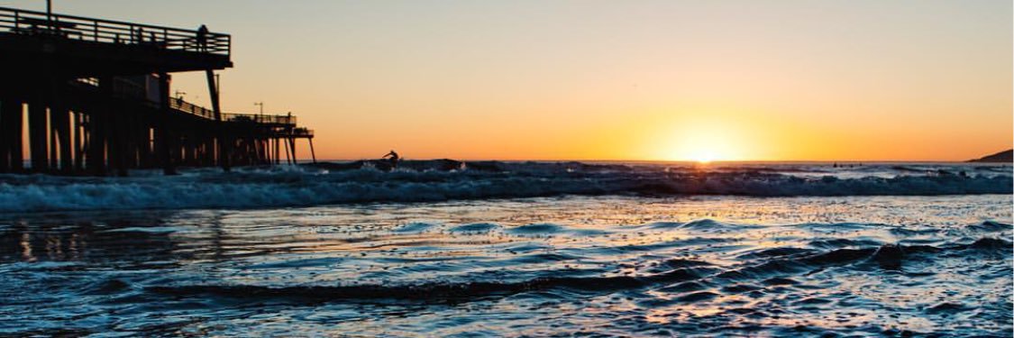 ashn_moore's profile banner image
